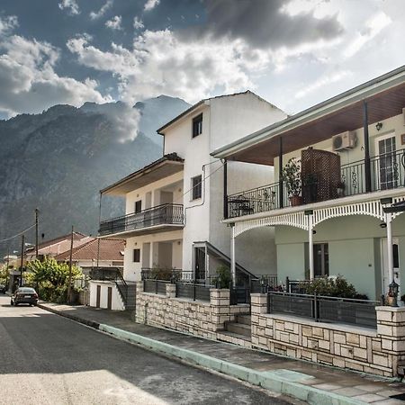 Guesthouse To Tzaki Κόνιτσα Εξωτερικό φωτογραφία