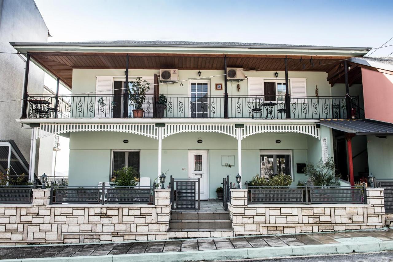 Guesthouse To Tzaki Κόνιτσα Εξωτερικό φωτογραφία